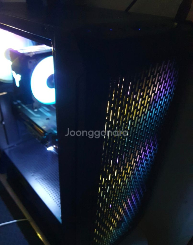 게이밍 컴퓨터 GTX 1660 Super 이미지