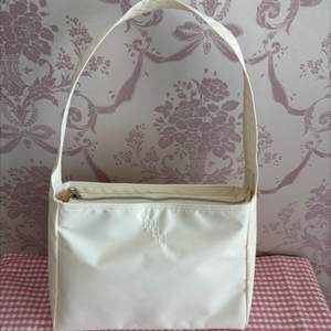 무쿠앤에보니 comfy bag cream색 새상품