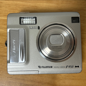 후지필름 파인픽스 FinePix F450 디카