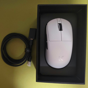 MCHOSE A7 ULTRA 마우스 팝니다.