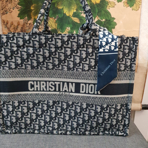 디올오브리크 북 토드백 라지 M05380CAL 와