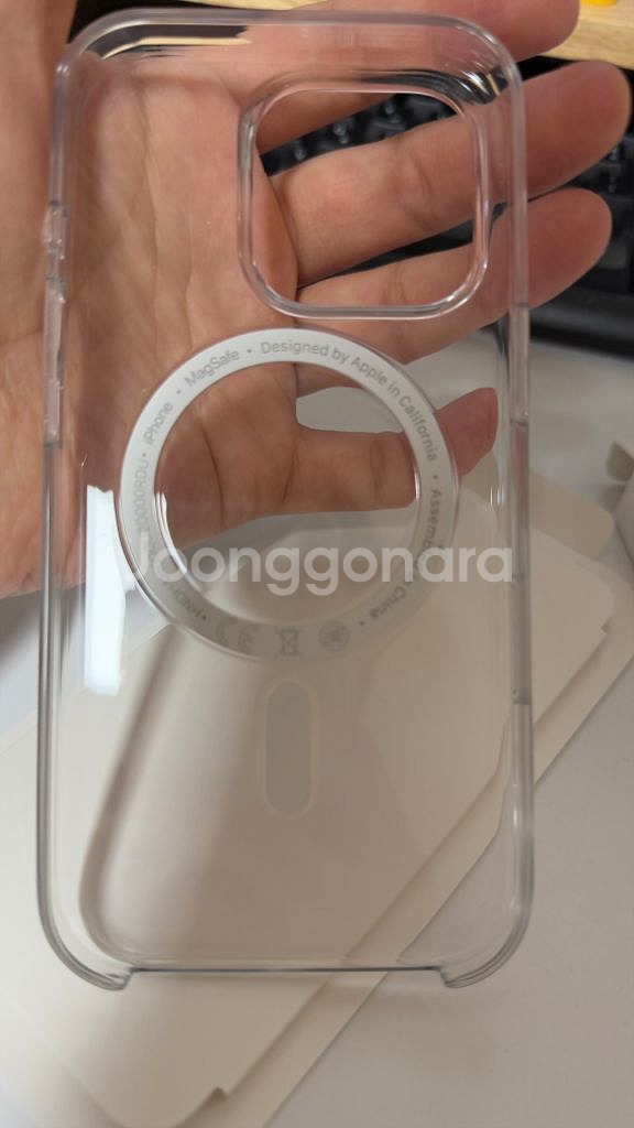 아이폰 16프로 정품 투명케이스--2