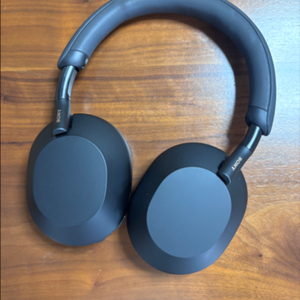 소니 WH-1000XM5 헤드폰