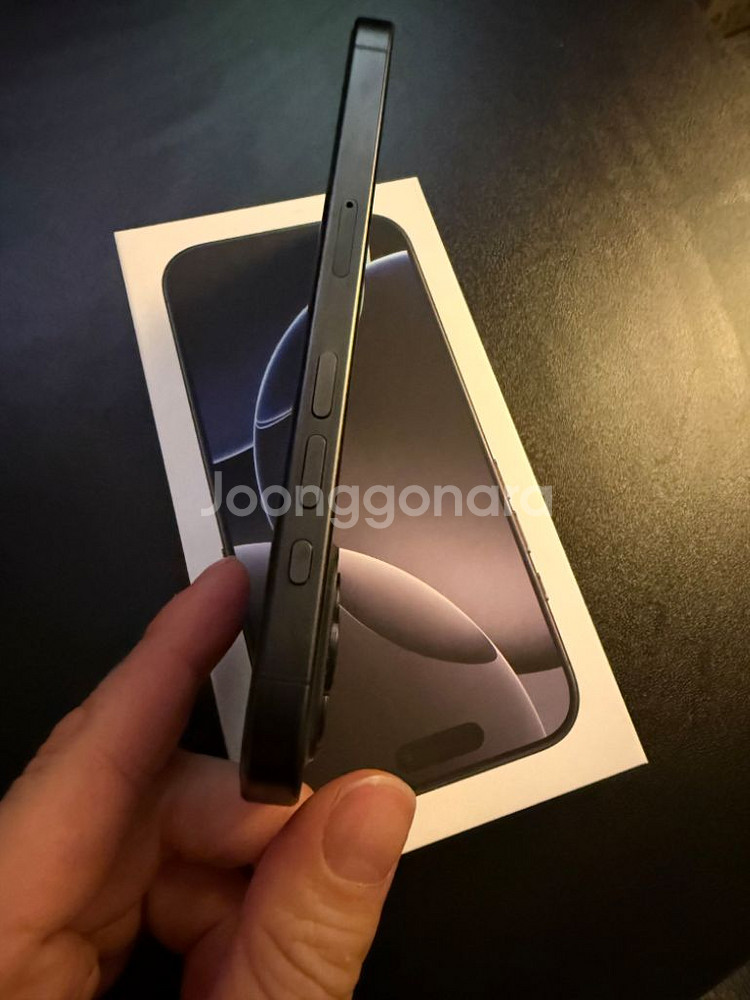 아이폰15프로 256GB 블랙티타늄 S급 케이스별도--4