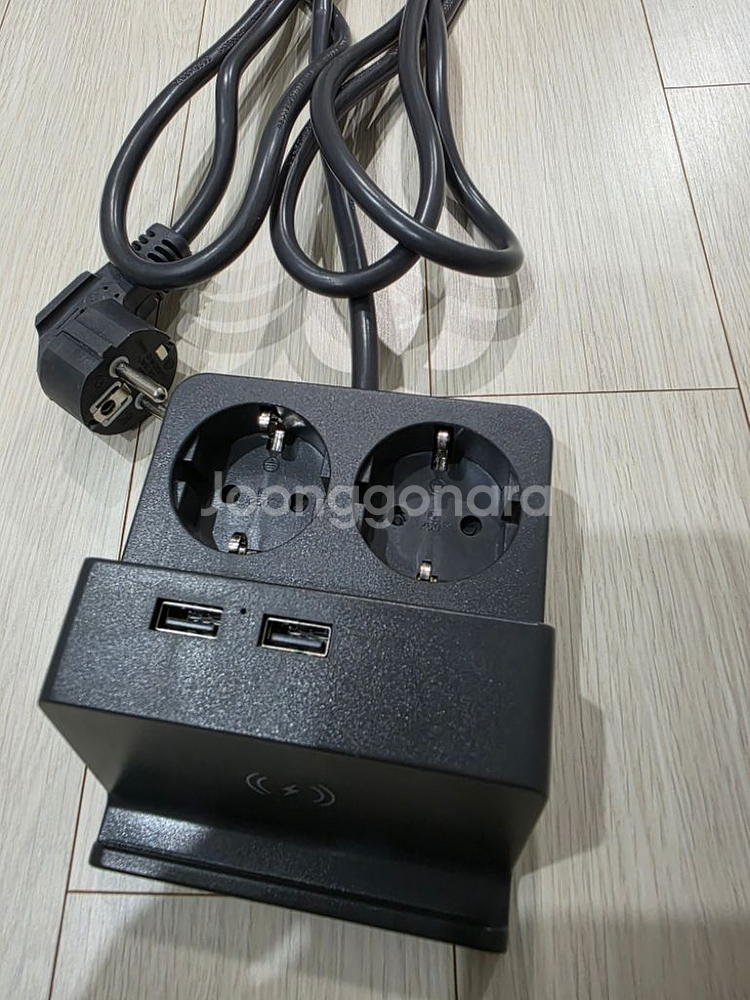 멀티탭 2구 1.5M 무선충전 USB LFS-HA22--4