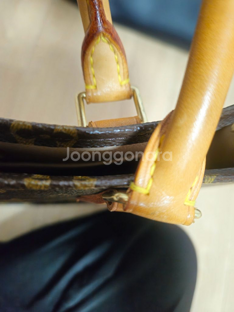 [루이비통] 정품 루이비통 모노그램 삭플라 토트백--4