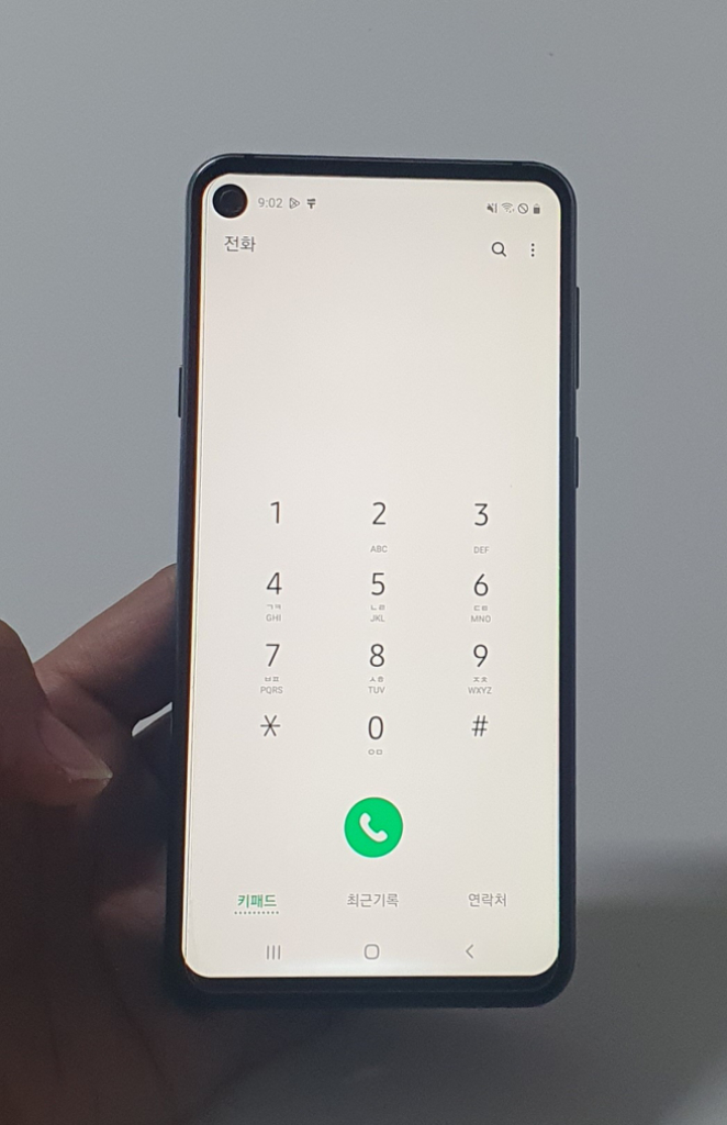 갤럭시 A9 프로 앱솔루트블랙 128g--0