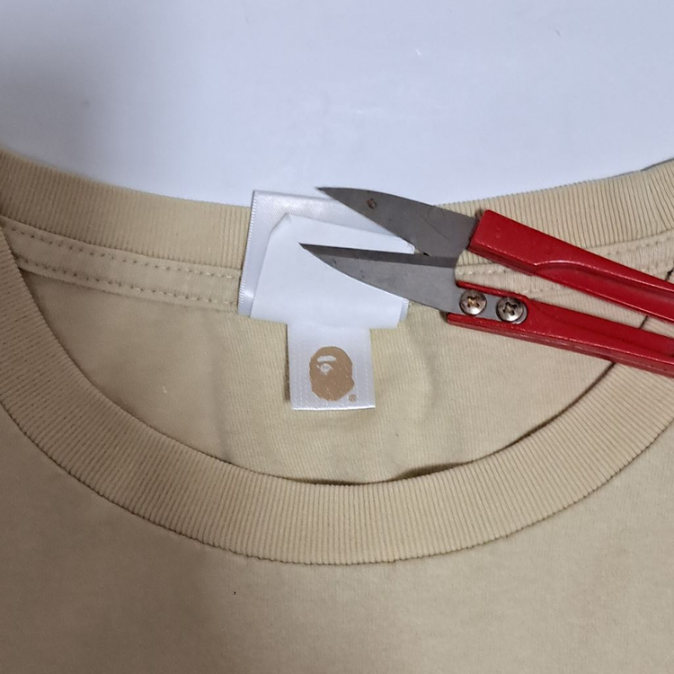 베이프 반팔티셔츠--3