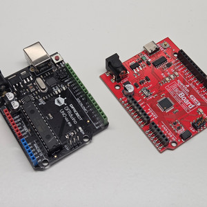 아두이노 Uno R3(DFRobot, Sparkfun)