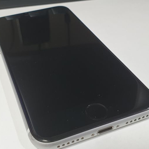 아이폰se2 화이트 64gb 판매합니다