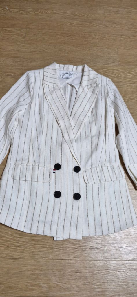 톰브라운 여성 반바지 정장 세트 스트라이프55 이미지