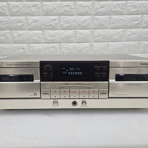 인켈 더블데크 DD-6200 입니다
