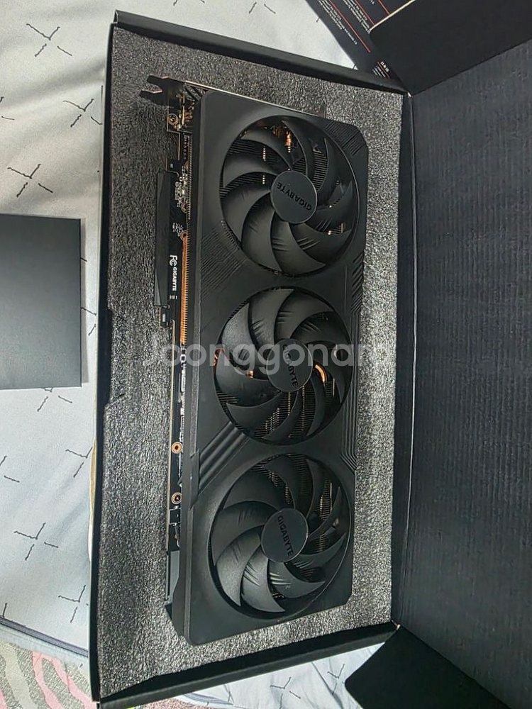 기가바이트 7900xtx 팝니다--2