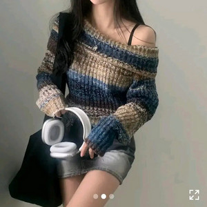 에이블리 슈가파우더 카라멜 보카시 오프숄더 니트