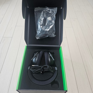 블랙샤크 v2 pro 2023 중고 판매합니다