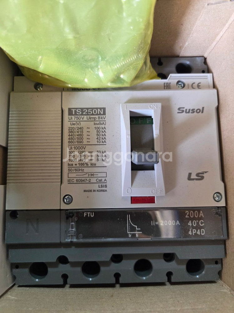 ls ts250n 200a 차단기--1