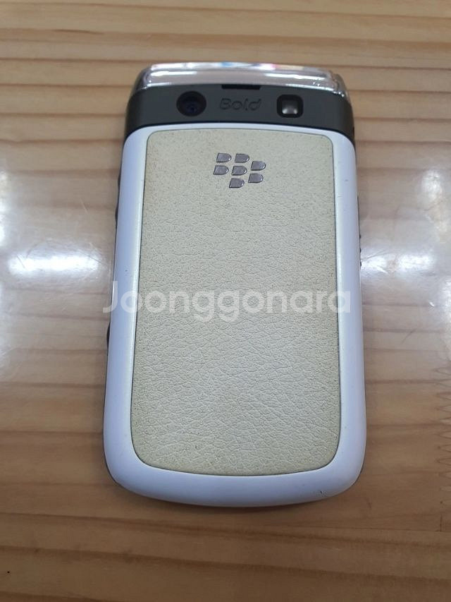 블랙베리 9700--1