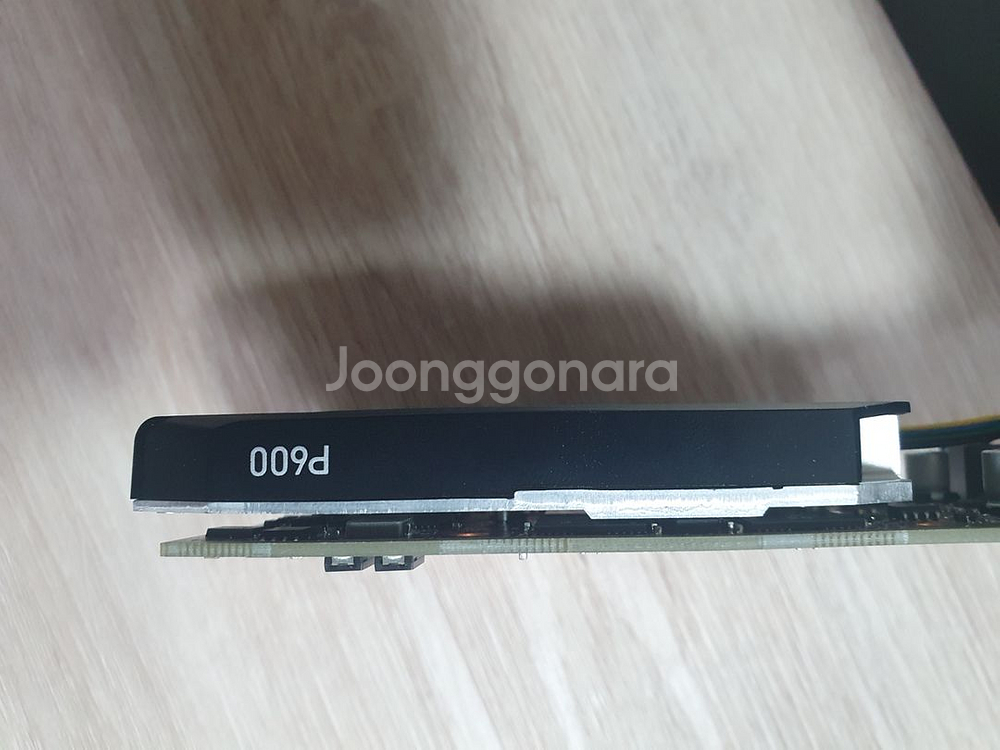 신품수준 엔비디아 Quadro P600 그래픽 카드--1