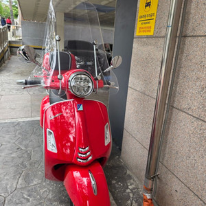 베스파gts125 23년식2500km