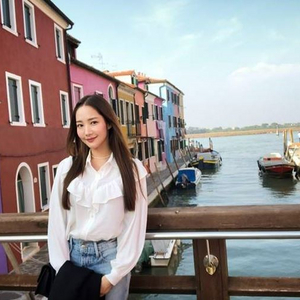 (새상품) 마쥬 실크 러플 블라우스 1사이즈