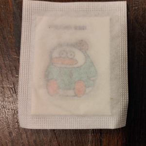 띠부씰 오둥이 후드티