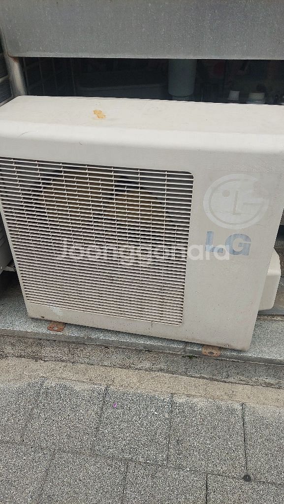 에어컨 12평형 수원역 근거리 배송 기본설치 가능--3