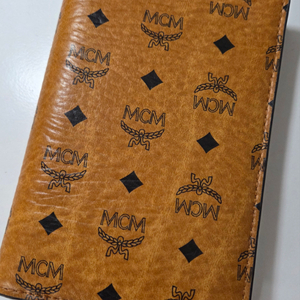 MCM 비세토스 여권지갑 팝니다 (상태 최상)