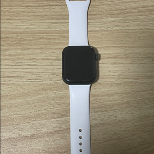 애플워치se 44mm 기스X