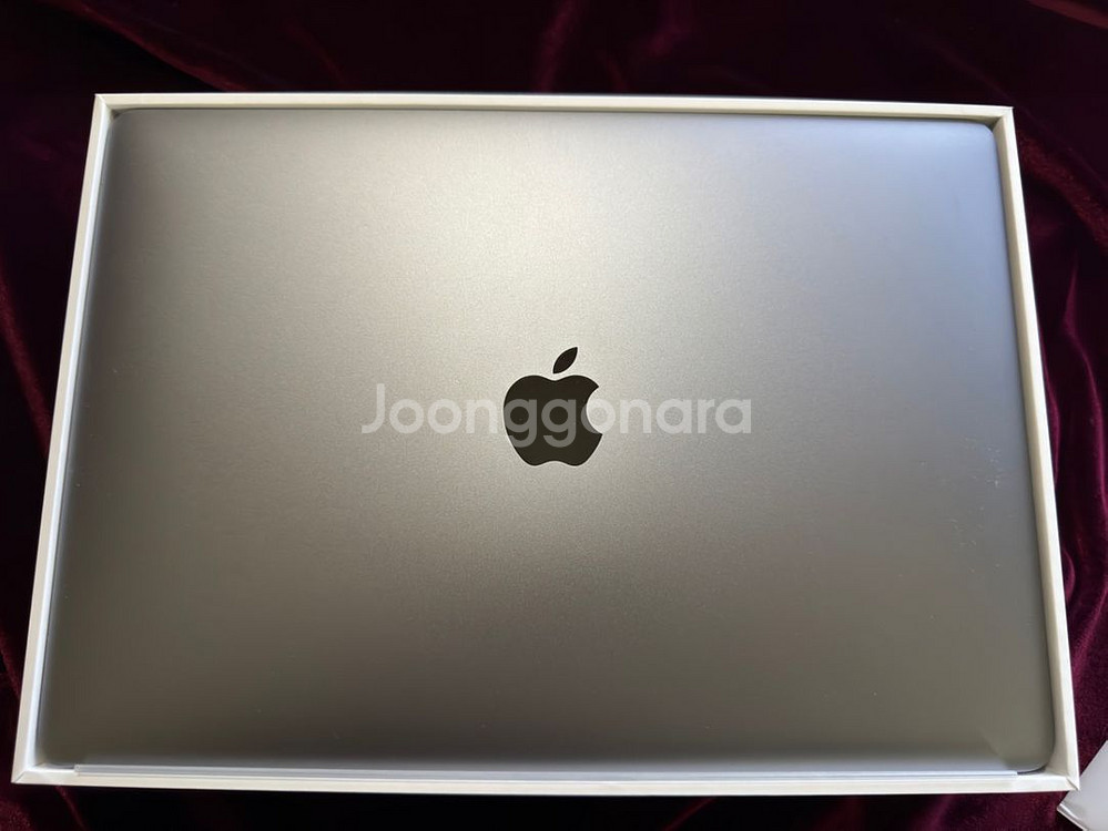 맥북에어 M1 8gb 256gb--1