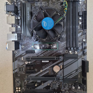 기가바이트 H370 메인보드