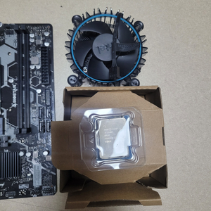 i3-12100 cpu 및 h610 보드 세트입니다