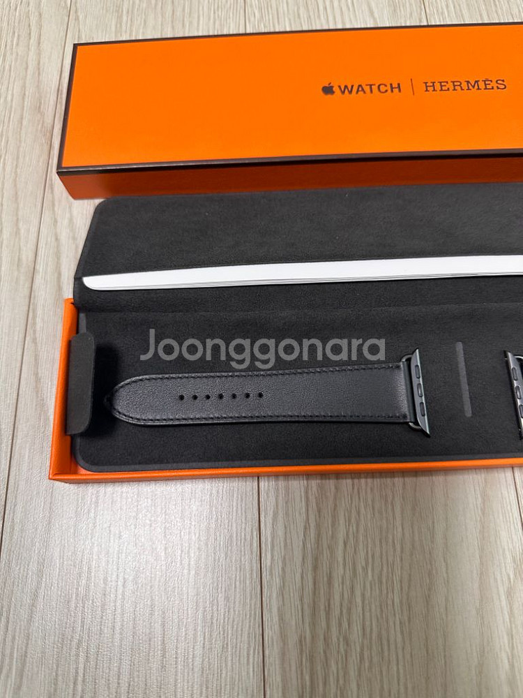 (새상품)애플워치 에르메스 누아르 스위프트 가죽줄--1