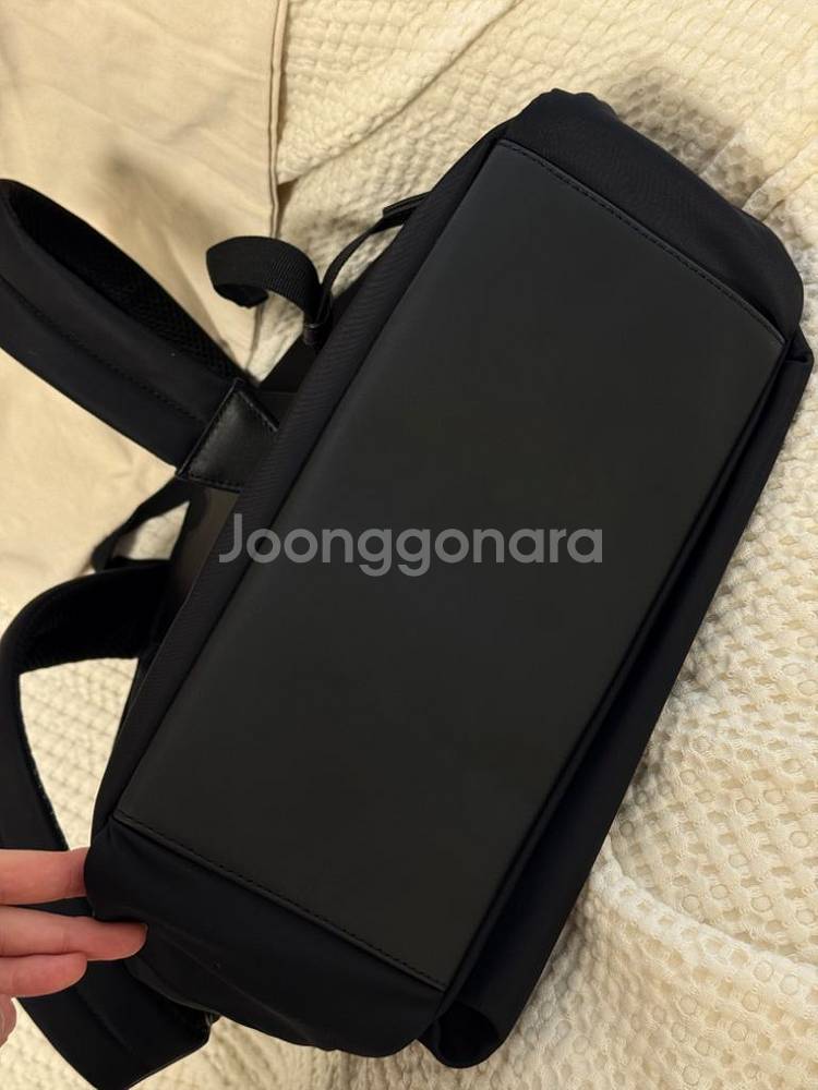 아미 Ami 하트 패커블 나일론 로고 백팩--7