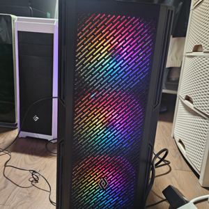 10400f RX 5600XT 데스크탑(본체)팝니다