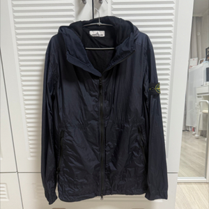 23ss 스톤아일랜드 크링클랩스 바람막이 L