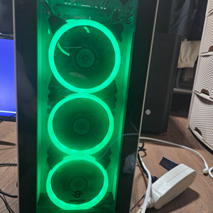 i5 9400f RTX2060 데스크탑(본체)팝니다