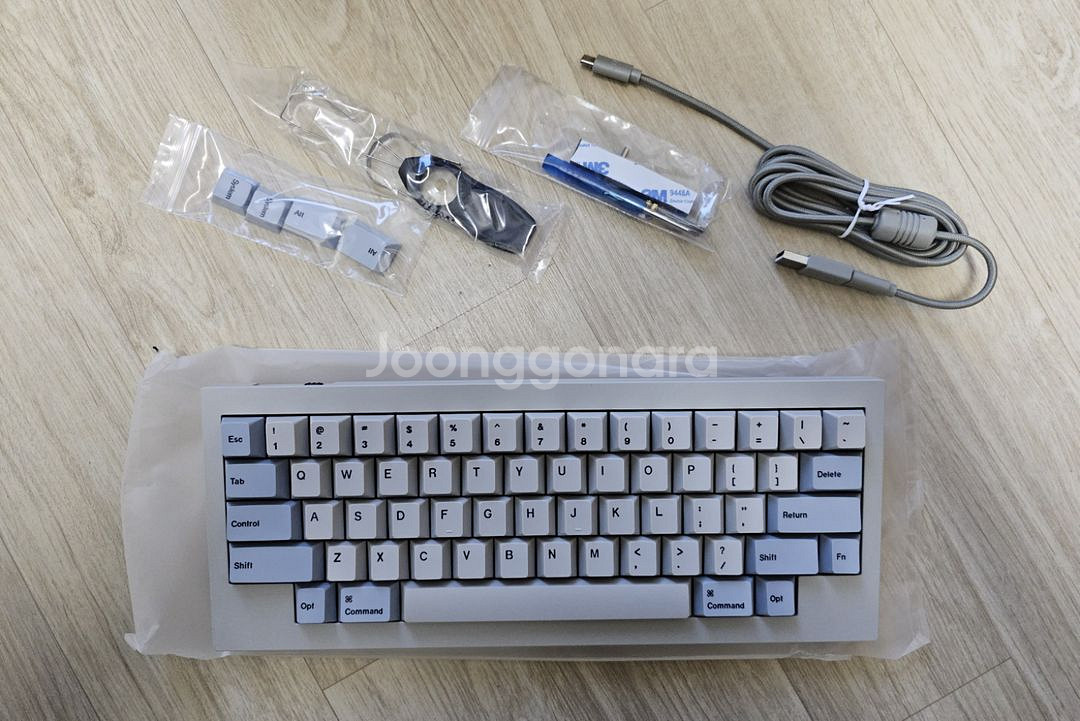 키크론 Q60 레트로 유선 키보드 (HHKB, 적축)--2