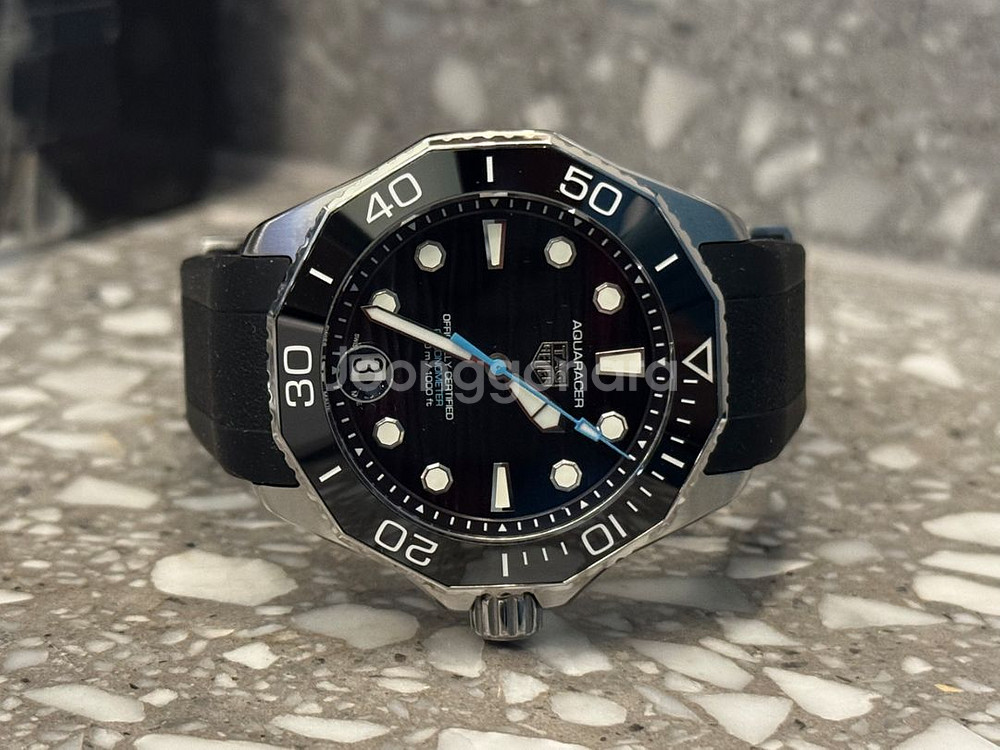 신형 아쿠아레이서300 42mm(러버밴드+메탈브슬 포함--1