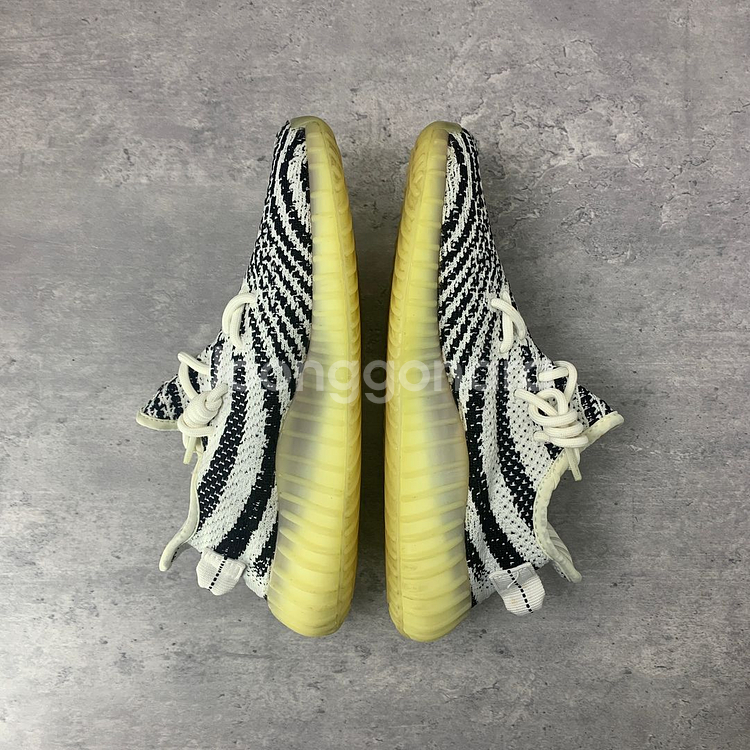 240 아디다스 이지 부스트 350 V2 지브라--1