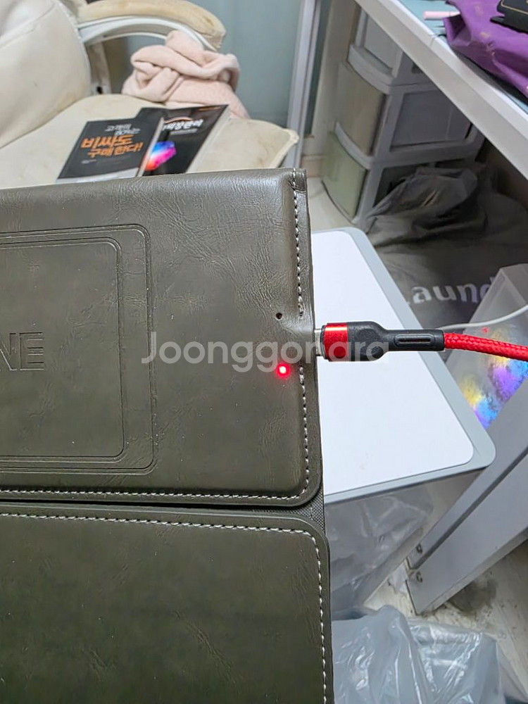 모던라인 고속충전 마우스패드 FOLD.M--4
