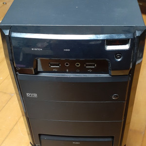 데스크탑 i3, 램4GB, GTS250, HDD320G