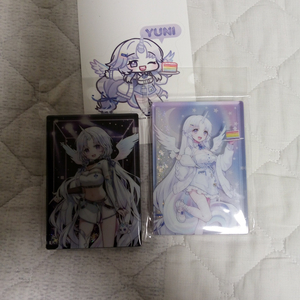 스텔라이브 유니 굿즈 팝니다!