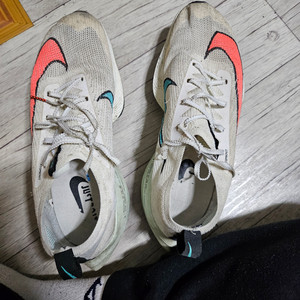나이키 에어줌 알파플라이 265 판매합니다