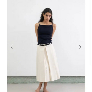 le17 KATIE PLEATS SKIRT 38사이즈