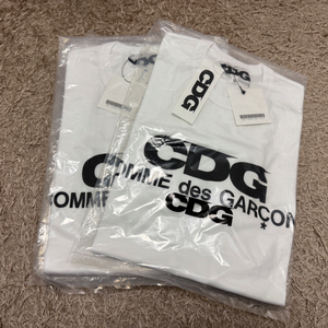 [새상품] CDG 로고 티셔츠 (화이트/S~XXL)