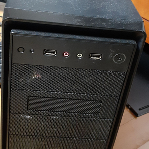 데스크탑 i7-2600, 램 4GB, GTX460