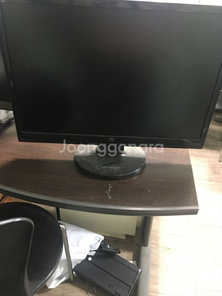 컴퓨터모니터 판매합니다--0