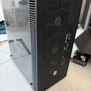 라이젠7 3060ti 게이밍본체 팝니다