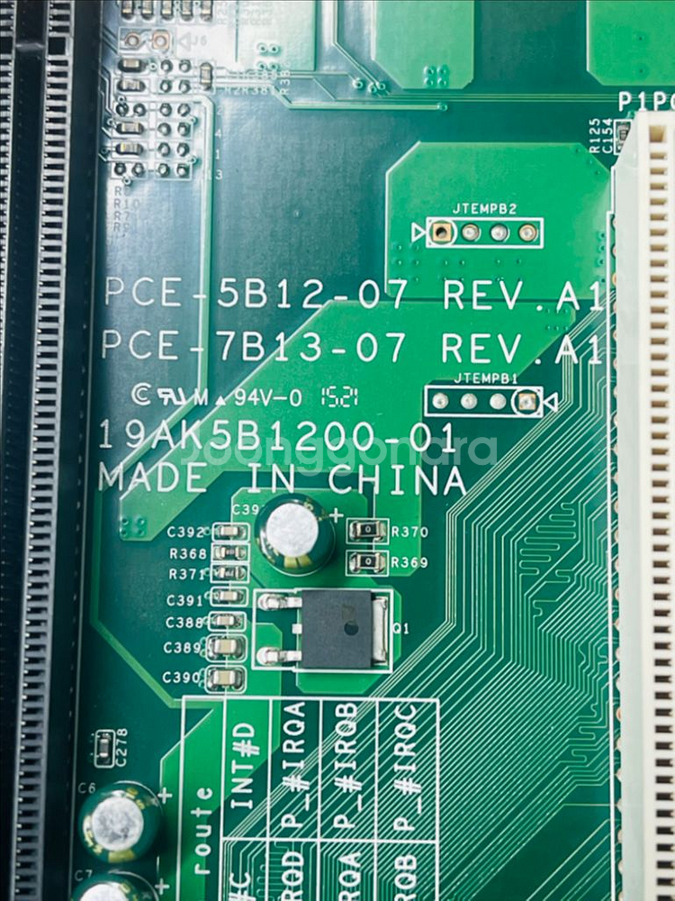ADVANTECH. PCE-5B12-07--3