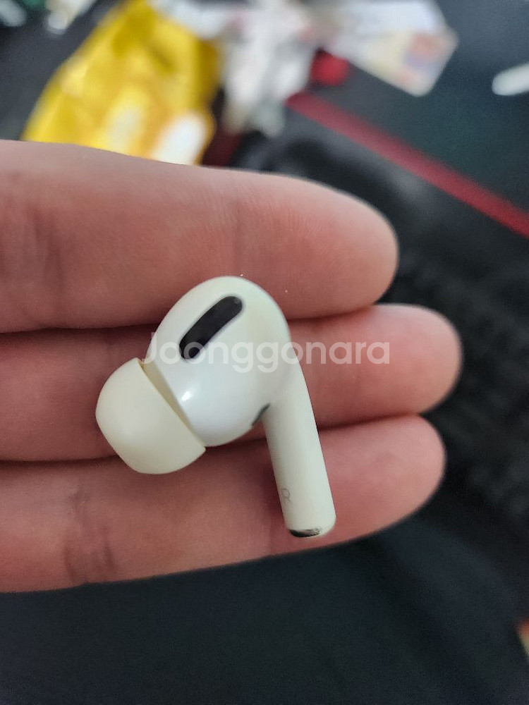 에어팟프로2 본체+오른쪽+충전기--7